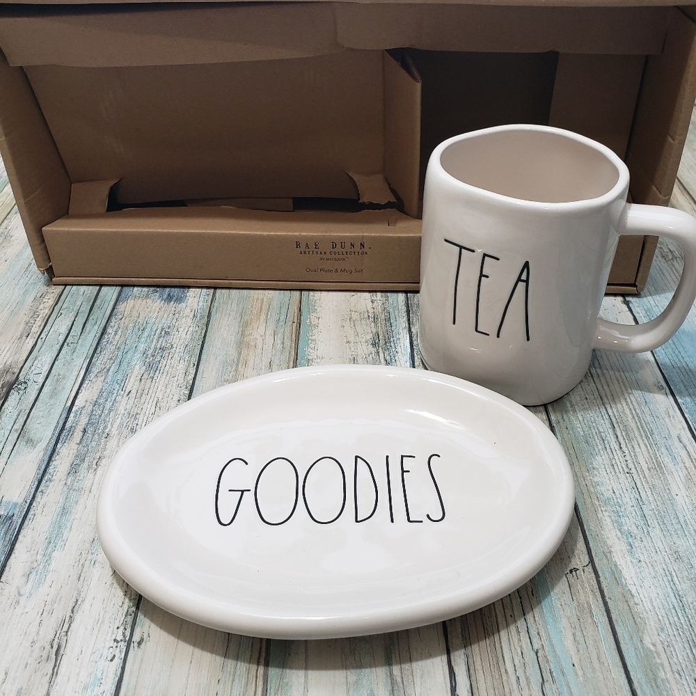 Rue Dunn Oval Plate & Mug Set.